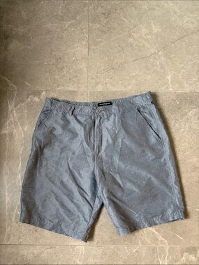 Men’s lightweight shorts